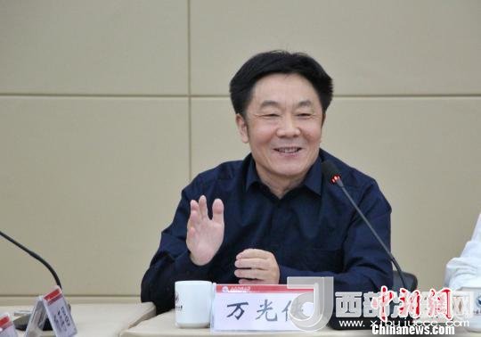 圖為山東師范大學(xué)副校長萬光俠在開幕式上發(fā)言?！≮w曉 攝
