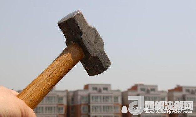 房地產(chǎn)專家劉全！高房?jī)r(jià)傷害了多少人？