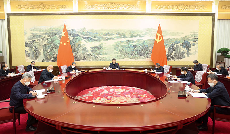 12月26日至27日，中共中央政治局召開(kāi)民主生活會(huì)，習(xí)近平總書記主持會(huì)議并發(fā)表重要講話。